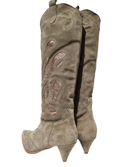 Stivale in pelle scamosciato con dettagli bronzo